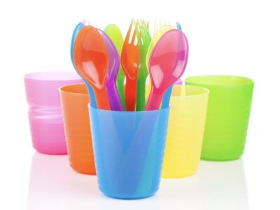 plastic cups and utensils