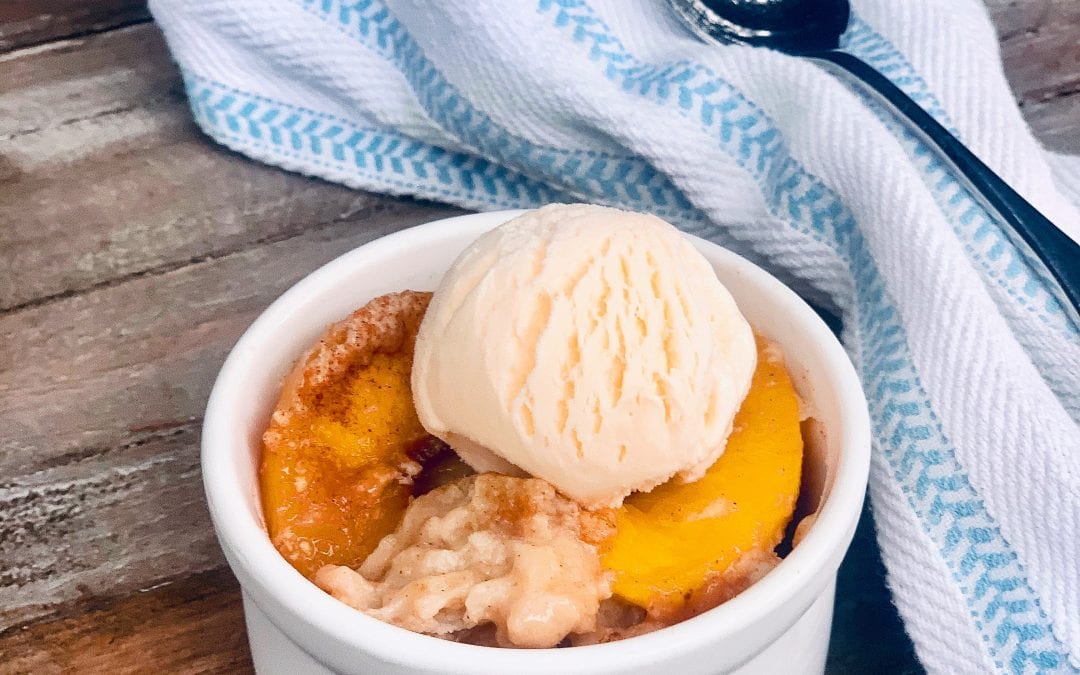 Easy Gluten Free Peach Cobbler