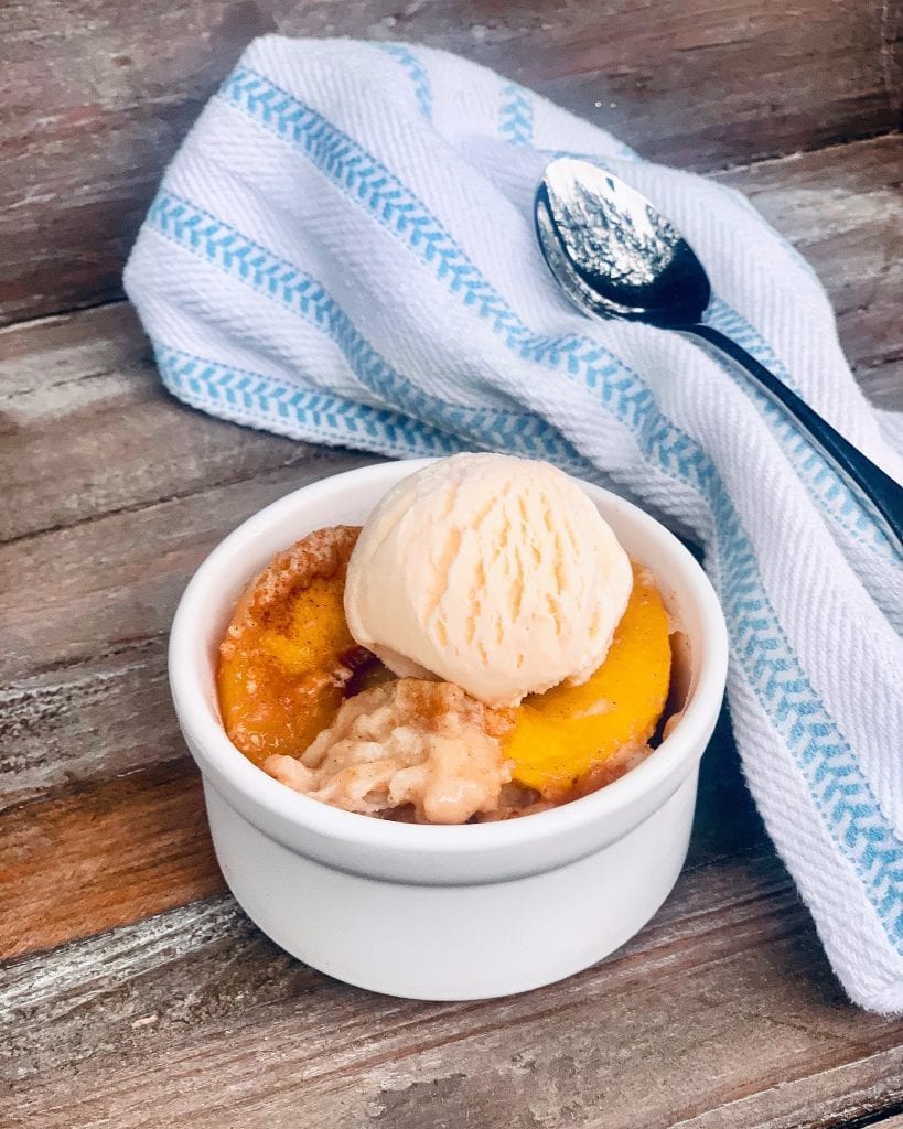 Easy Gluten Free Peach Cobbler