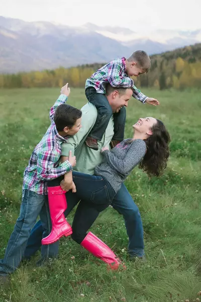 Amanda playing with her family